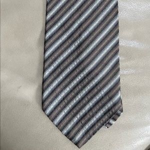 Men’s Boss silk tie
